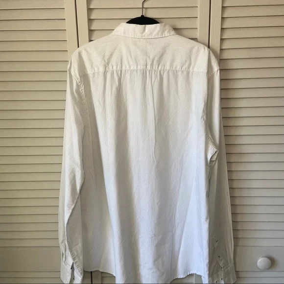 NWT White Patterned Button-down Sz XL - Picture 4 of 8